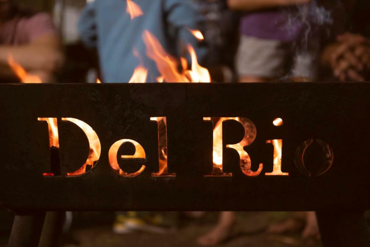 Del Rio Riverside Resort Wisemans Ferry Eksteriør billede